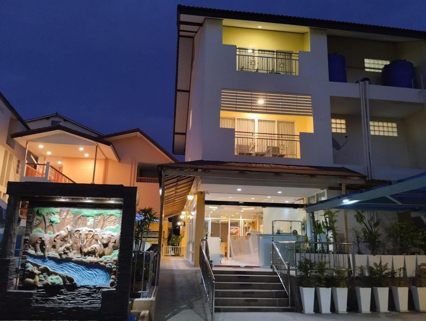 Ban Chanchay HHQ Exterior photo